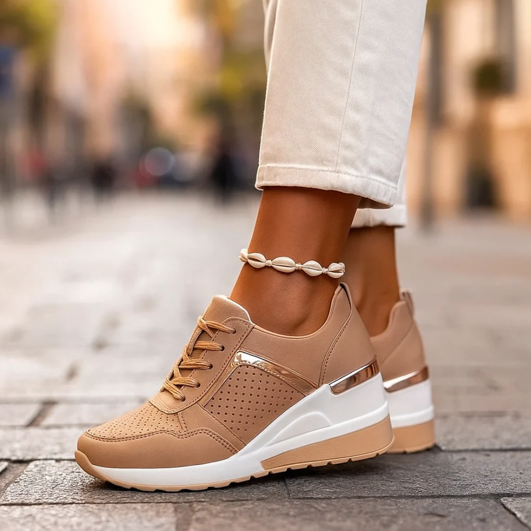 Brown / 12 AU | 43 EU