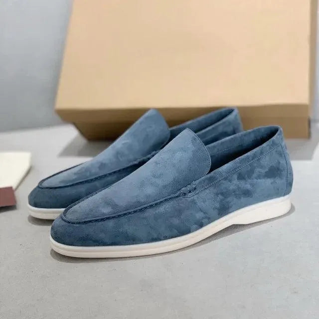 Hunting Blue / 11