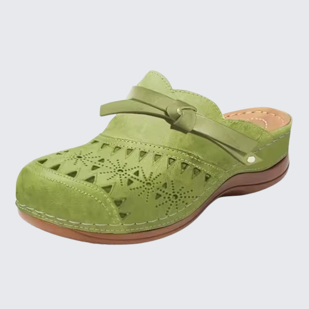 Green / 12 AU | 43 EU