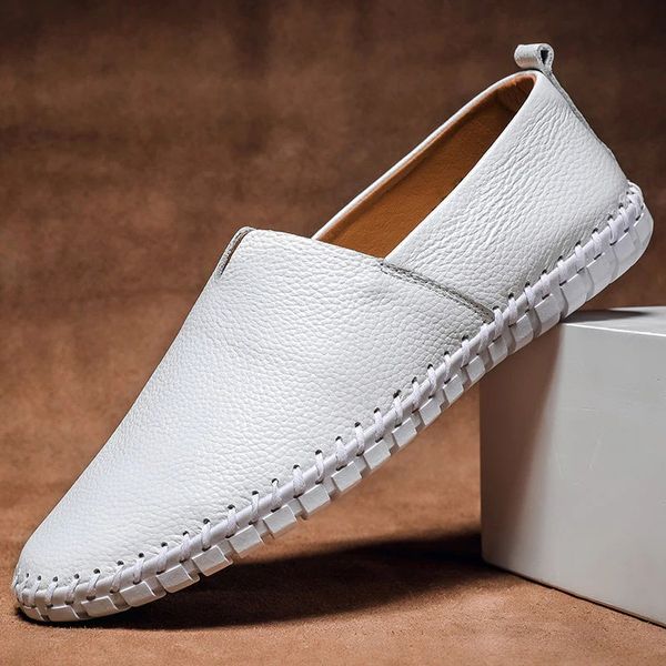 White / 13