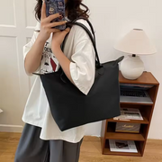 Charlotte | Elegant Shoulder Bag