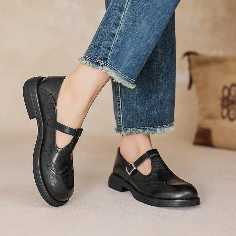 Black / 11