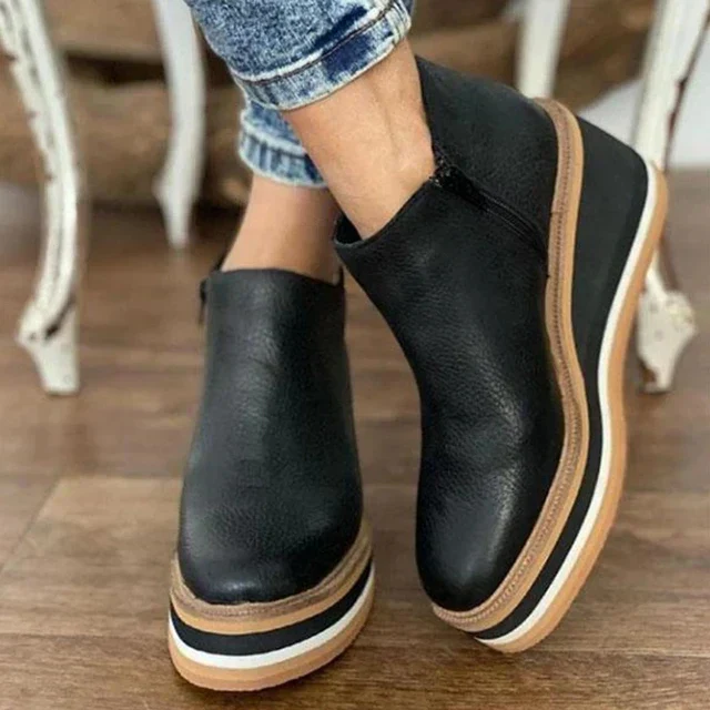 Black / 11