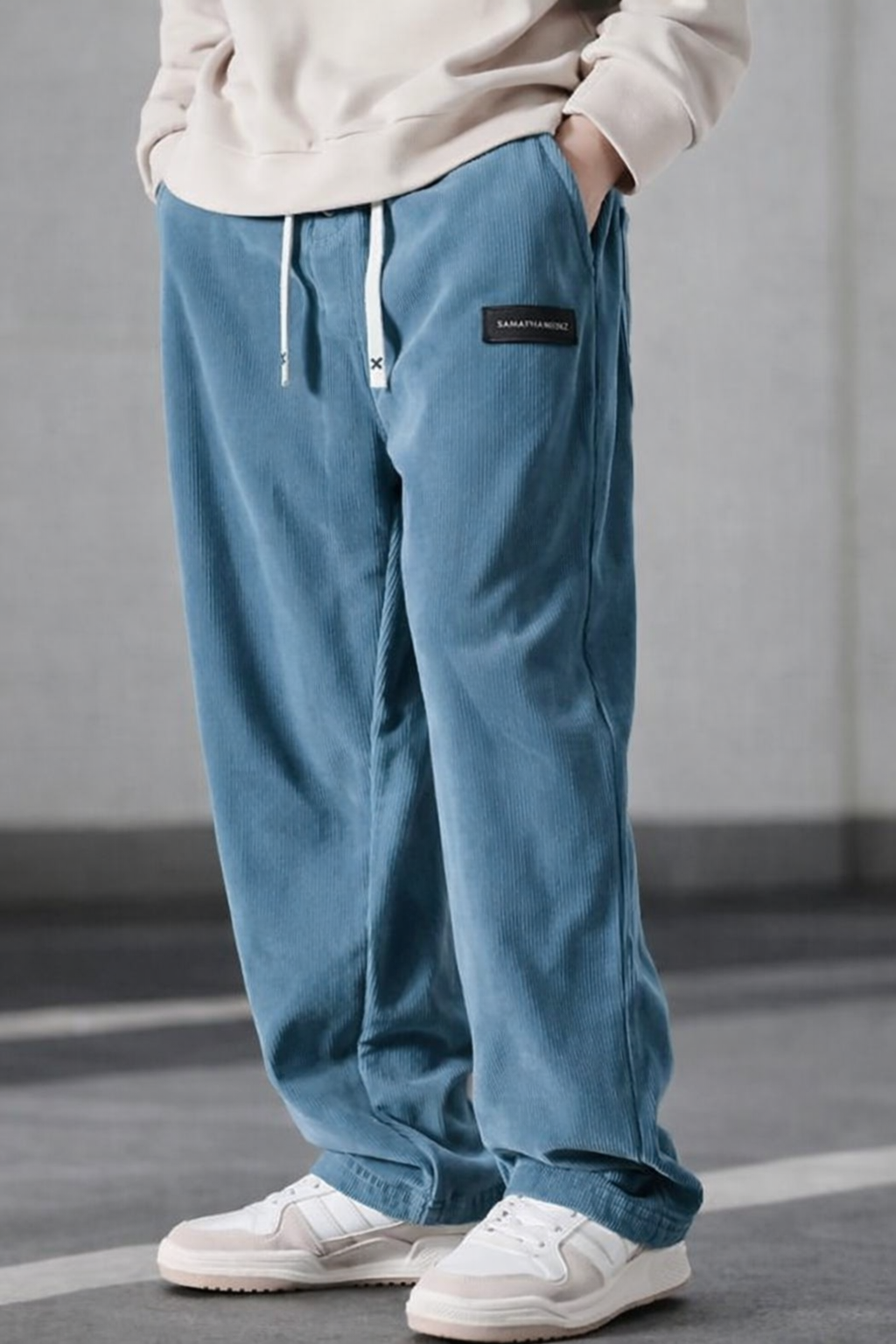 Light Blue / 42