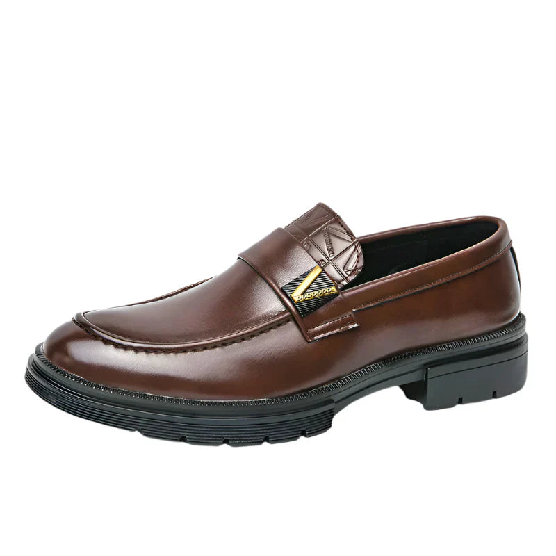 Chestnut Charm / 12 (46 EU)
