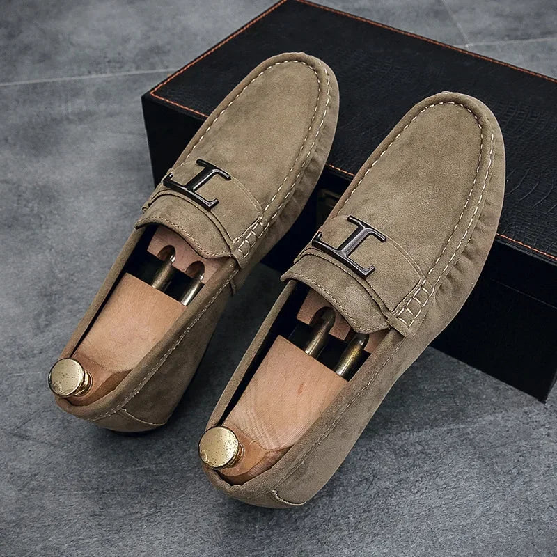 Khaki / 10 (44 EU)