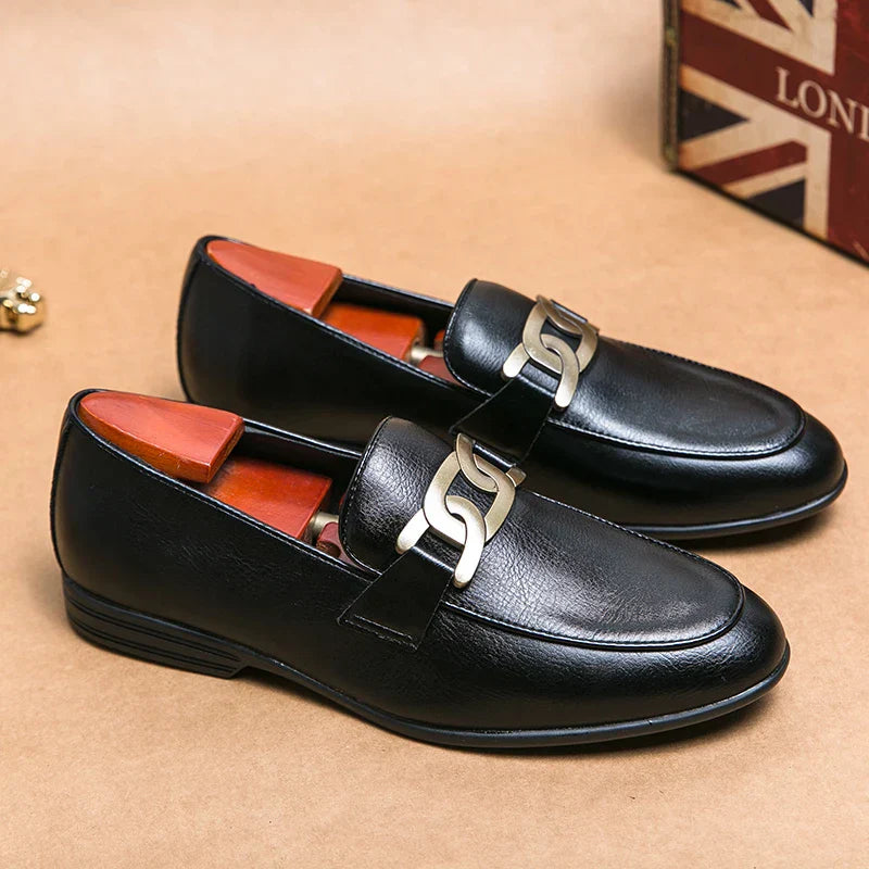 Black / 13 (47 EU)