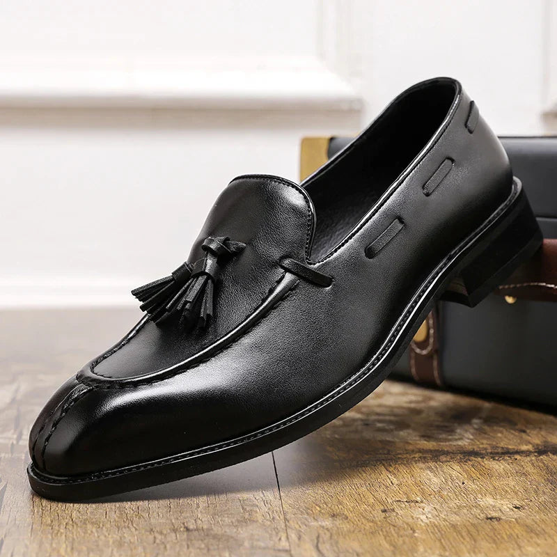 Obsidian Black / 14 (48 EU)