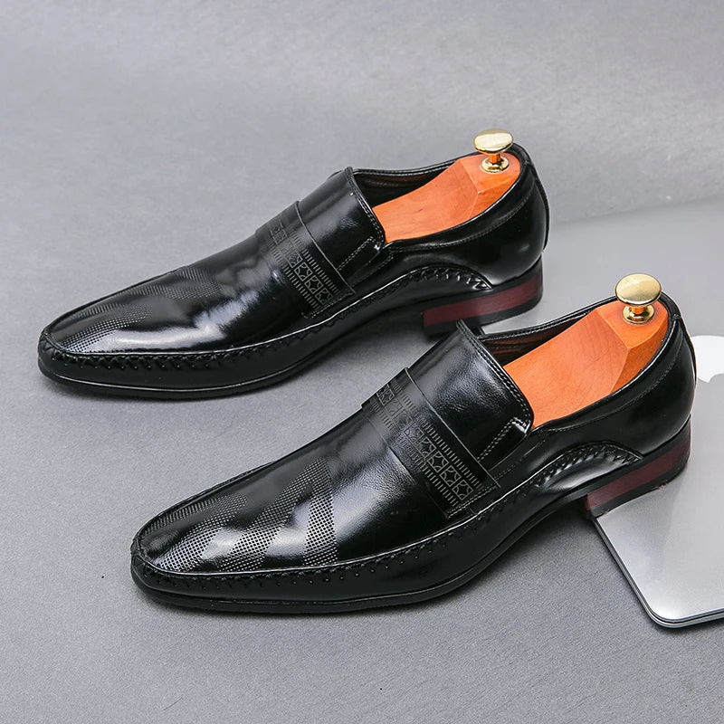 Obsidian Black / 11 (45 EU)