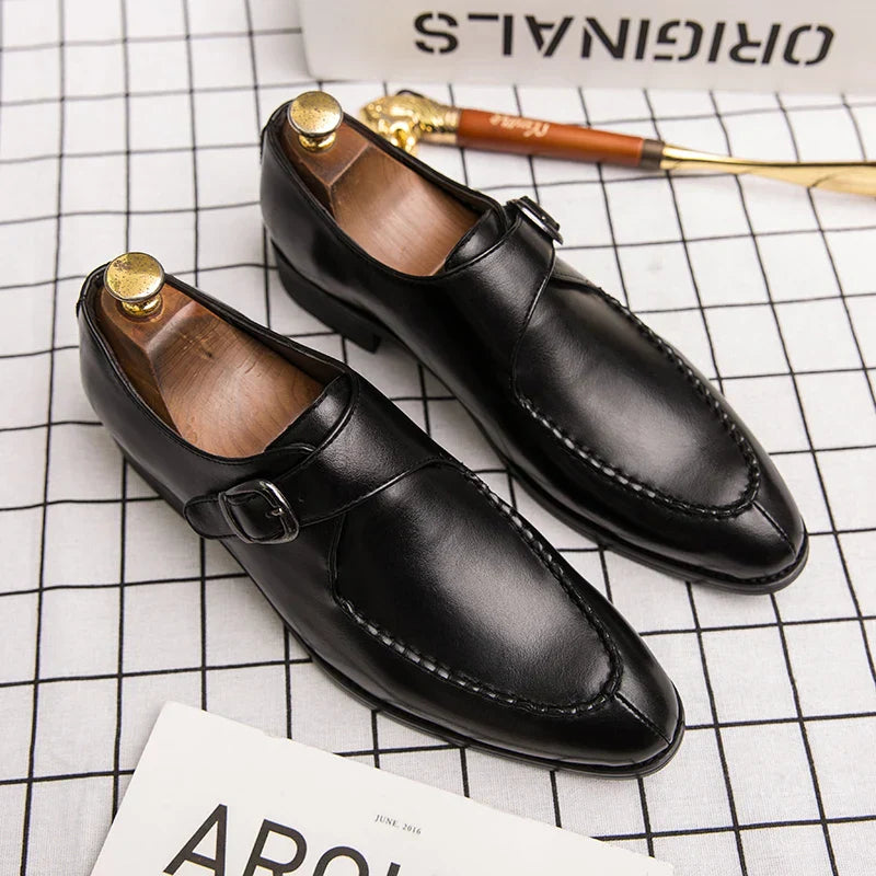 Shadow Black / 11 (46 EU)