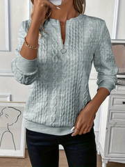SONIA - ELEGANT AND STYLISH KNITTED SWEATER