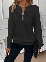 SONIA - ELEGANT AND STYLISH KNITTED SWEATER