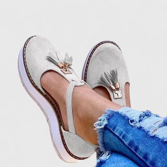 White / 12 US | 43 EU