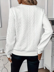 SONIA - ELEGANT AND STYLISH KNITTED SWEATER