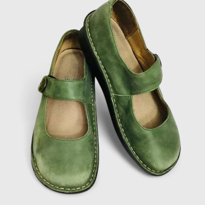 Green / 11 AU | 42 EU