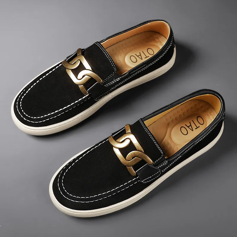 Black / 10.5 (44.5 EU)