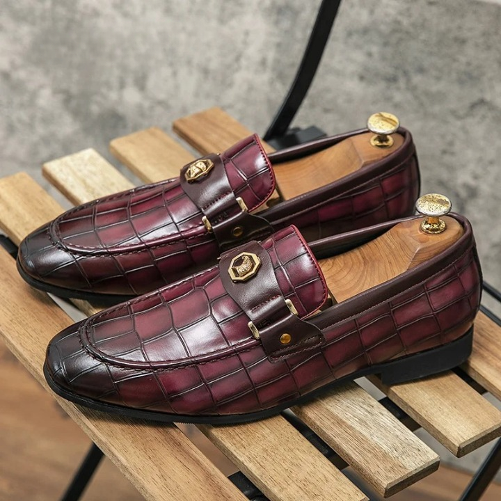 Wine Red / 13 (47 EU)